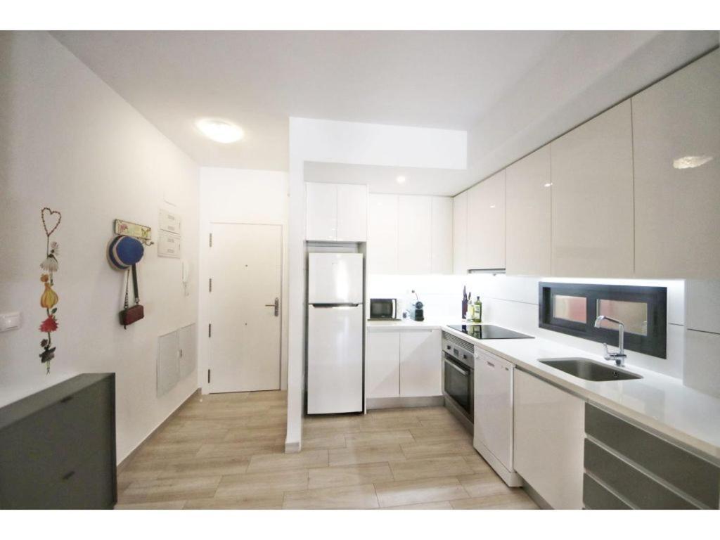 Pinada Beach IV New & Comfort. Apartment, 1St Line To The Beach, Sunterrace+Pool La Mata  Eksteriør bilde
